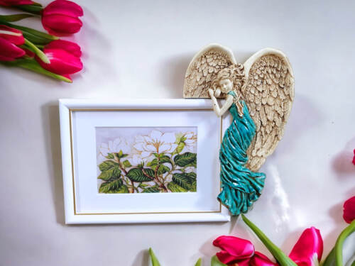 Anioł Andrea - turkus prawy -  19 x 11 cm figurka dekoracyjna gipsowa