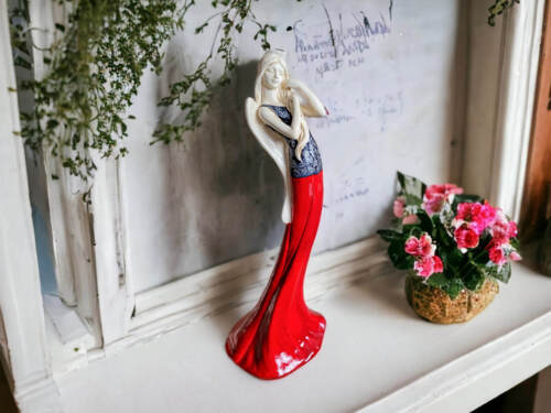 Anioł Elise Art - czerwony -  35 x 15 cm figurka dekoracyjna gipsowa