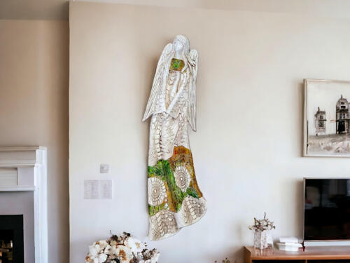 Anioł Genesis - wiszący zielony pomarańcz -  55 x 20 cm figurka dekoracyjna gipsowa