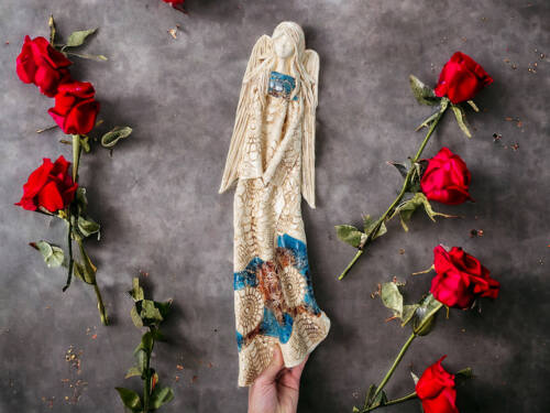 Anioł Genesis - wiszący turkus brąz -  55 x 20 cm figurka dekoracyjna gipsowa