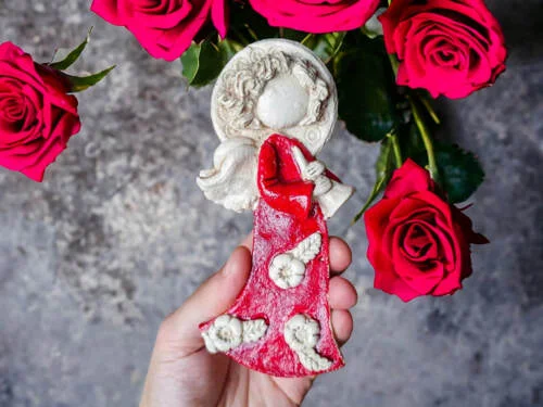 Figurka Liolinka z fletem - czerwona -  16 x 7 cm figurka dekoracyjna