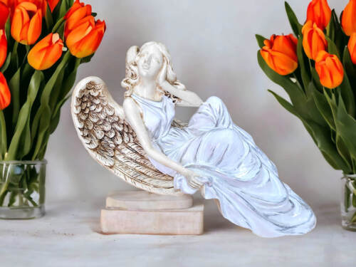 Anioł od Św. Rity - biały -  47 x 25 cm figurka dekoracyjna gipsowa