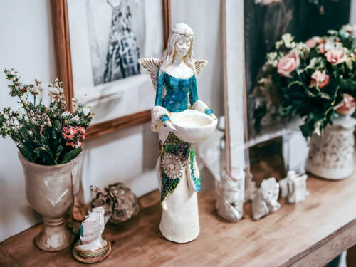 Anioł Florence - turkus -  32 x 15 cm figurka dekoracyjna gipsowa