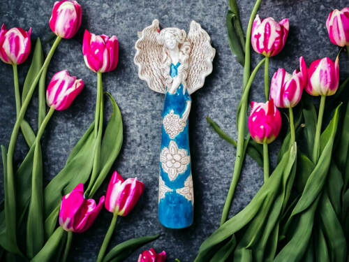 Anioł Madelyn - turkus -  47 x 18 cm figurka dekoracyjna gipsowa