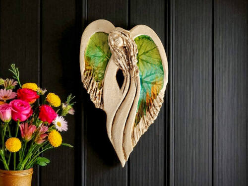 Anioł Cynthia Art  -  30 x 17 cm figurka dekoracyjna gipsowa