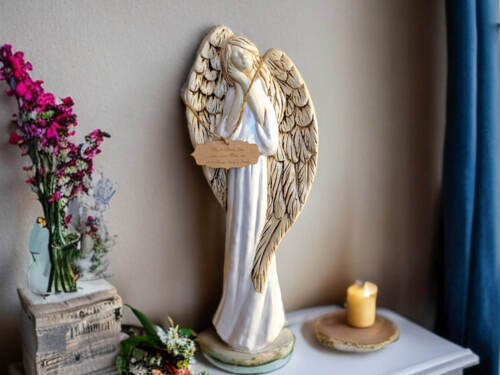 Duży Anioł na I Komunię  -  40 x 18 cm figurka dekoracyjna gipsowa