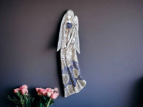 Figurka anioła Genesis - wisząca szara -  55 x 20 cm figurka dekoracyjna