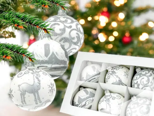 Bombki esy renifer kościółek  na białej porcelanie -  100 mm