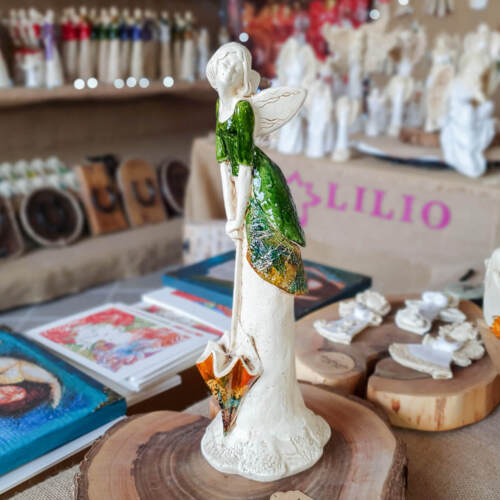 Anioł Annabel - zielony -  35 x 15 cm figurka dekoracyjna gipsowa