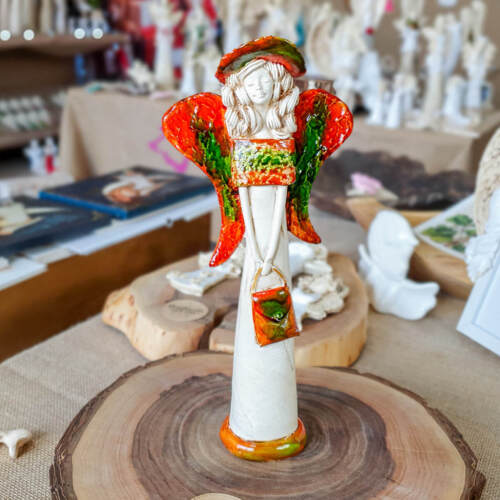 Anioł Coco - pomarańcz zieleń -  30 x 14 cm figurka dekoracyjna gipsowa
