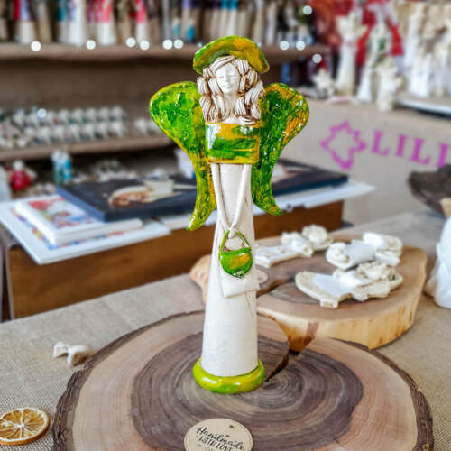 Anioł Coco - zielony jasny -  30 x 14 cm figurka dekoracyjna gipsowa