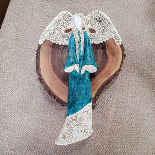 Anioł Clara - turkus -  40 x 28 cm figurka dekoracyjna gipsowa