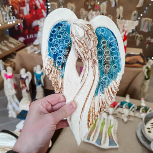 Anioł Cynthia Art 114 -  30 x 17 cm figurka dekoracyjna gipsowa