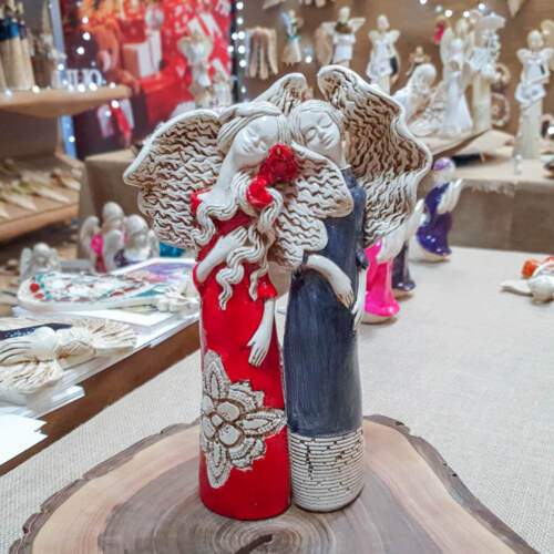 Anioł Nora & Ellie - czerwone szare -  27 x 14 cm figurka dekoracyjna gipsowa