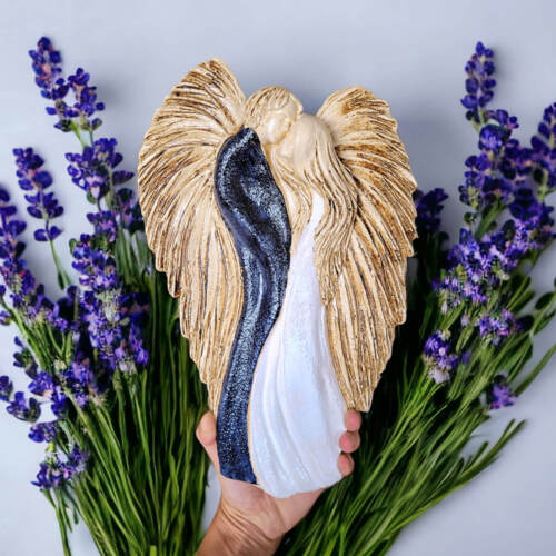 Zakochane Anioły - wiszące biało granatowe -  35 x 21 cm figurka dekoracyjna gipsowa