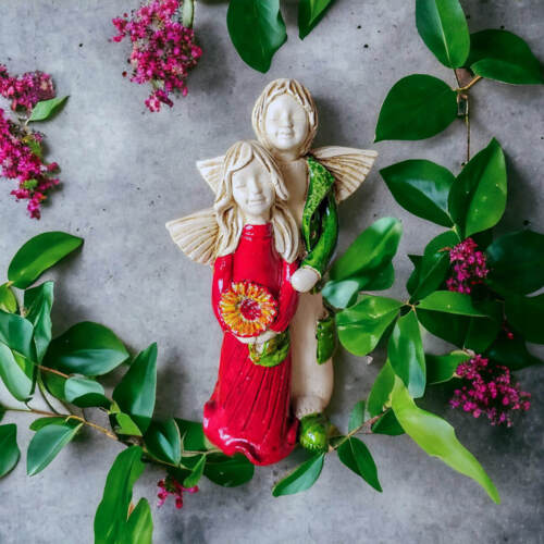 Anioł Allen & Alice - czerwony zielony -  25 x 14 cm figurka dekoracyjna gipsowa