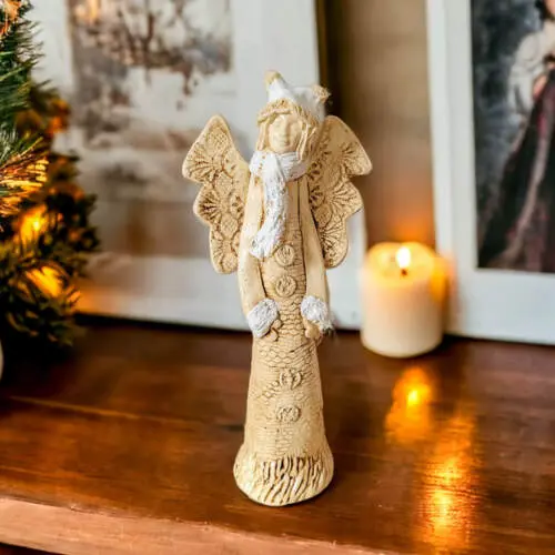 Figurka anioła 646 -  30 x 14 cm figurka dekoracyjna