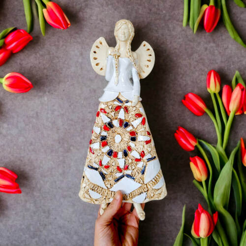 Anioł Heather - biały czerwony  -  35 x 15 cm figurka dekoracyjna gipsowa