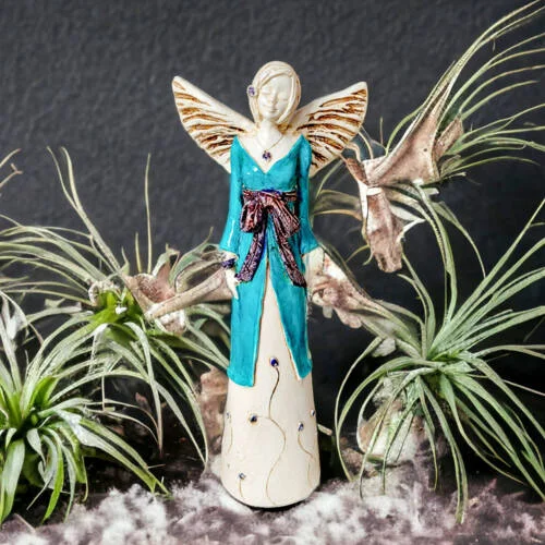 Figurka anioła Lily - turkus -  35 x 15 cm figurka dekoracyjna