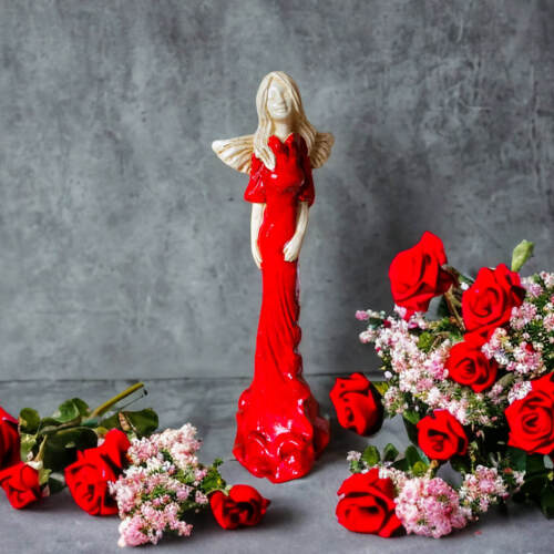 Anioł Margaret - czerwony -  32 cm figurka dekoracyjna gipsowa
