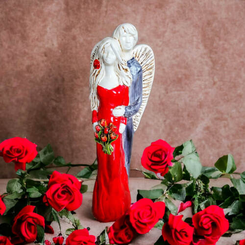 Miłujące Anioły - czerwono szare -  37 x 12 cm figurka dekoracyjna gipsowa