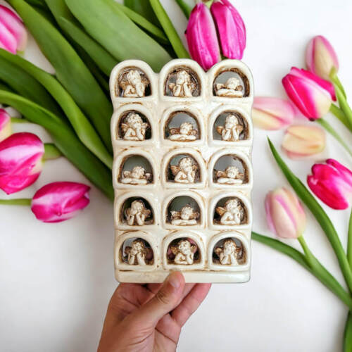 Aniołki w okienku na szczęście - duże -  22 x 14 cm figurka dekoracyjna gipsowa