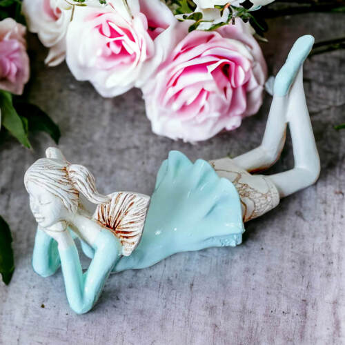 Aniołek Dixie - seledynowy -  15 cm figurka dekoracyjna gipsowa