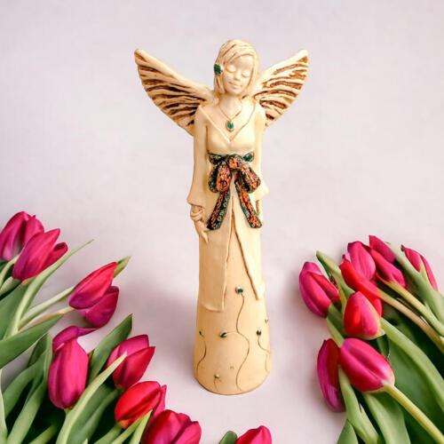 Anioł Lily - ecru -  35 x 15 cm figurka dekoracyjna gipsowa