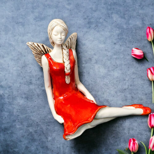 Aniołek Matilda  - pomarańcz ciemny -  15 cm figurka dekoracyjna gipsowa