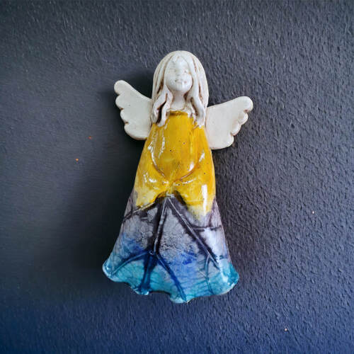 Anioł Monica Art Leaf -  18 x 10 cm figurka dekoracyjna gipsowa