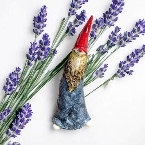 Skrzat Dobra Rada - czerwony szary -  18 x 7 cm figurka dekoracyjna gipsowa