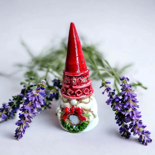 Skrzat Stroik -  5 x 5 cm figurka dekoracyjna gipsowa