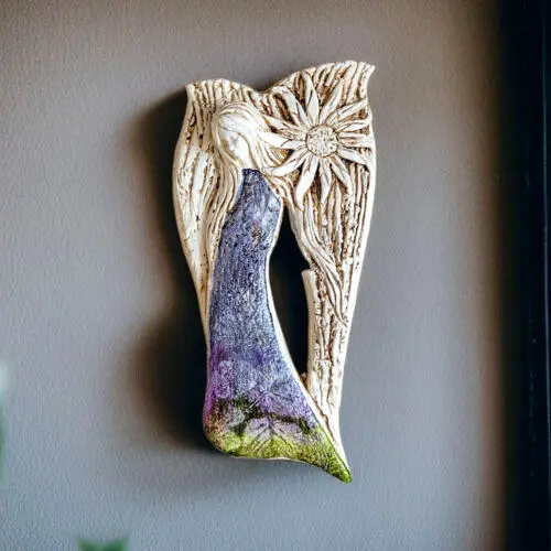 Figurka anioła Xenylla Art Leaf- fiolet -  figurka dekoracyjna 31 x 16 cm
