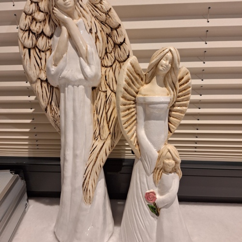 Anioł Gabriel - biały -  40 x 18 cm figurka dekoracyjna gipsowa