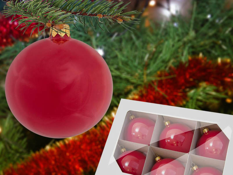 Czerwone bombki choinkowe Czerwone bombki choinkowe
