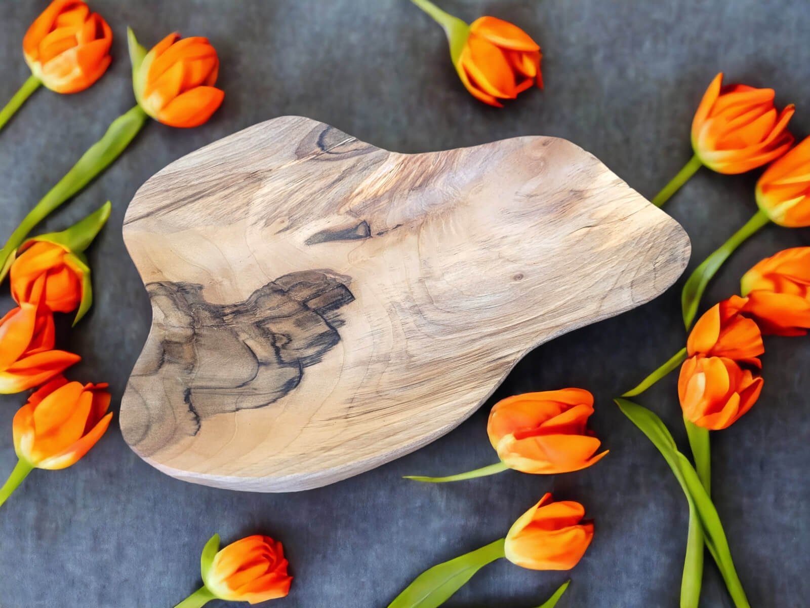 Drewniana misa ręcznie robiona Drewniana misa ręcznie robiona